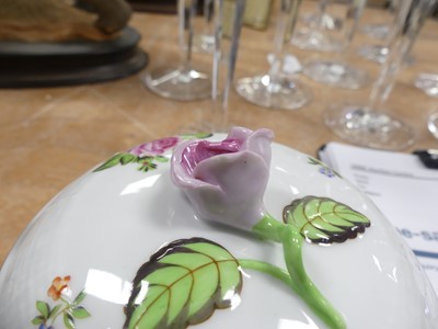 Lot 92 - A Herend 'Mille Fleur' pattern tea set, six...