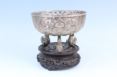 Lot 60 - A Chinese export silver tripod bowl with...