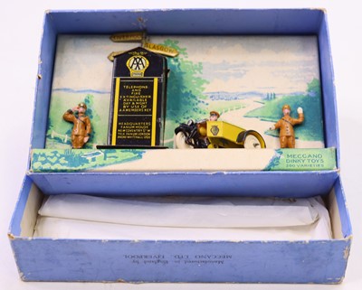 Lot 1101 - Dinky Toys pre-war No. 44 AA hut motorcycle...