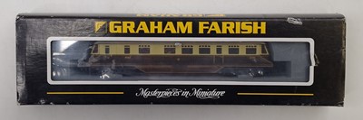 Lot 725 - N gauge Graham Farish GWR streamlined railcar...
