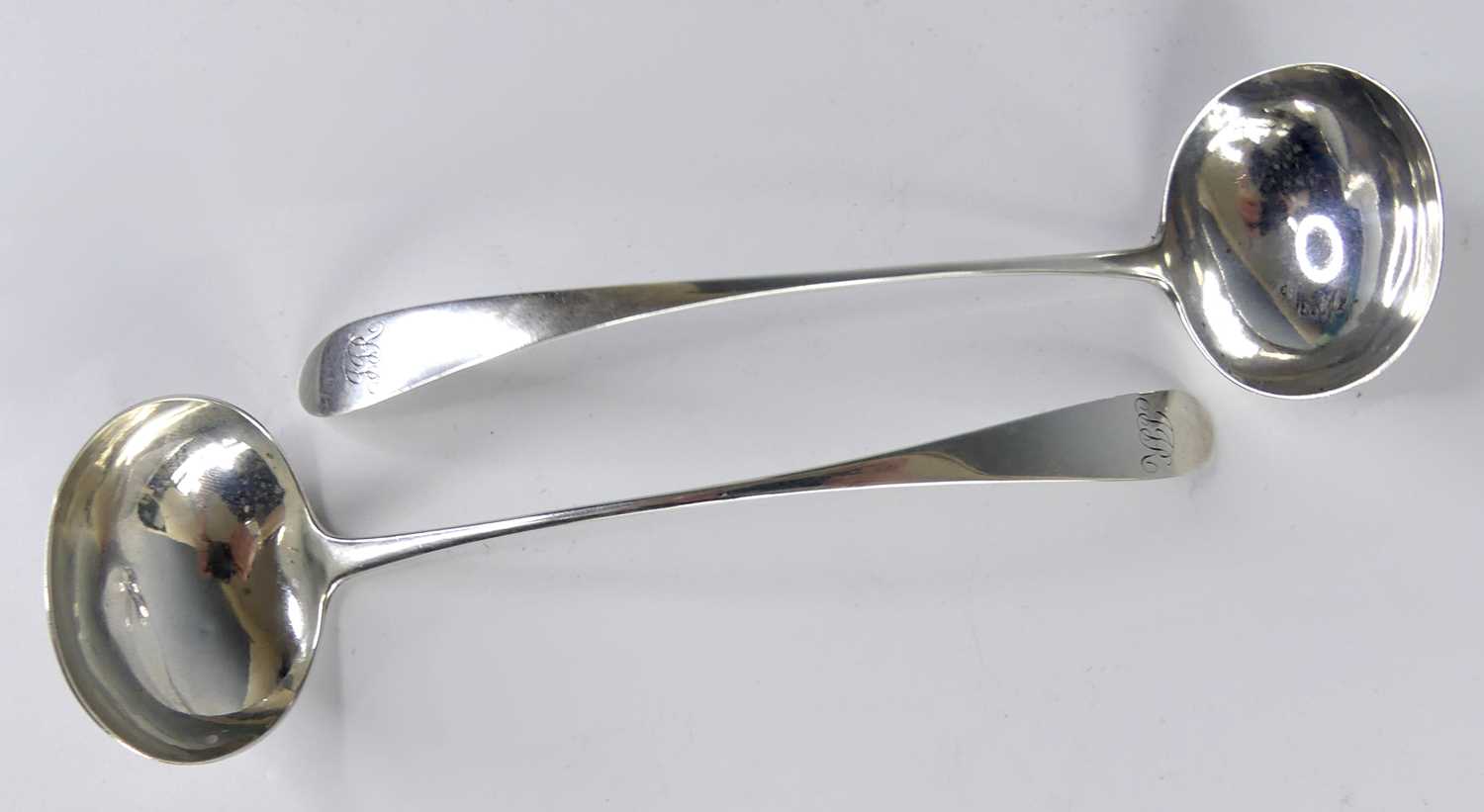 Lot 2104 - A pair of 18th century English provincial...