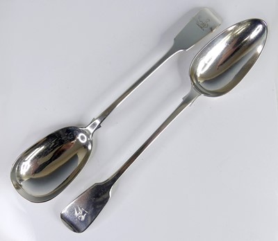 Lot 2108 - A matched pair of William IV silver serving...