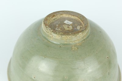 Lot 102 - A Chinese Longquan celadon bowl, Yuan to Ming...