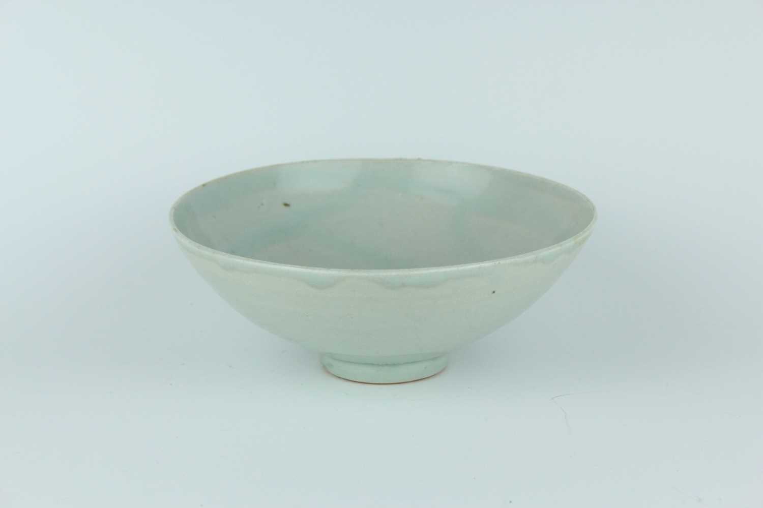 Lot 109 - A Chinese Qingbai bowl, Song Dynasty Of...