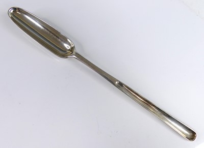 Lot 2077 - A George II/III silver double-ended bone...