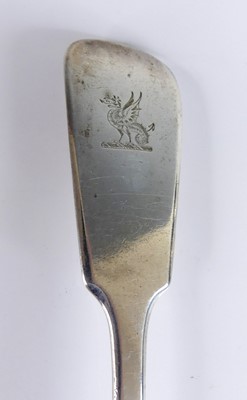 Lot 2085 - A William IV silver fish slice, in the Fiddle...