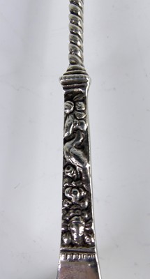 Lot 2071 - A Victorian silver apostle spoon in the 17th...