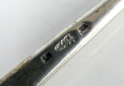 Lot 2071 - A Victorian silver apostle spoon in the 17th...