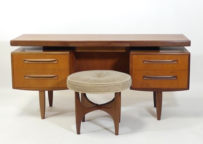 Lot 389 - Ernest Gomme for G-Plan - a 1960s 'Fresco'...