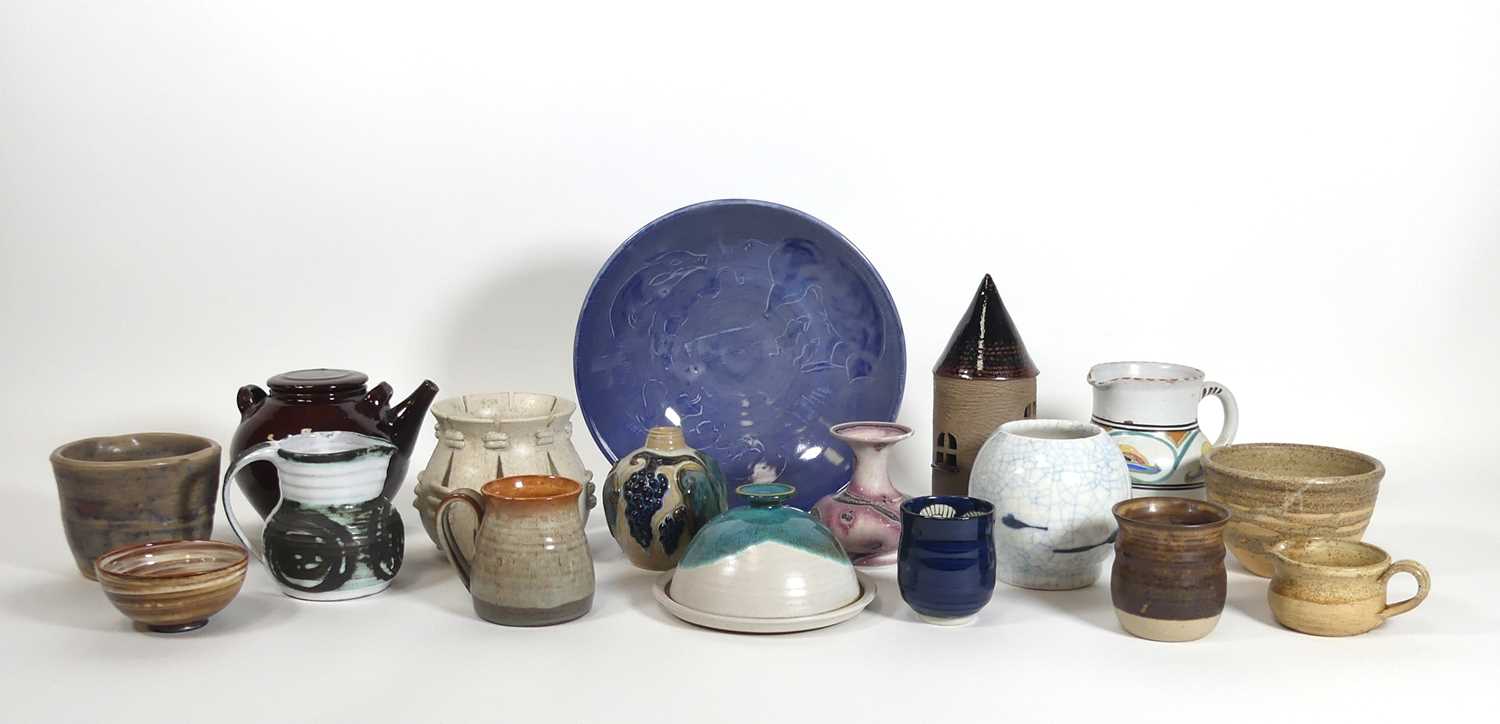 Lot 60 - A collection of studio pottery, to include a...