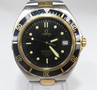Lot 2517 - A gent's Omega Seamaster 200 (pre-Bond)...