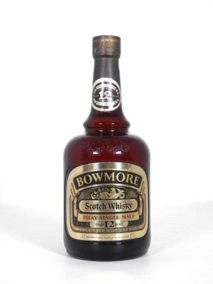 Lot 1470 - Bowmore 12 year old Islay single malt Scotch...
