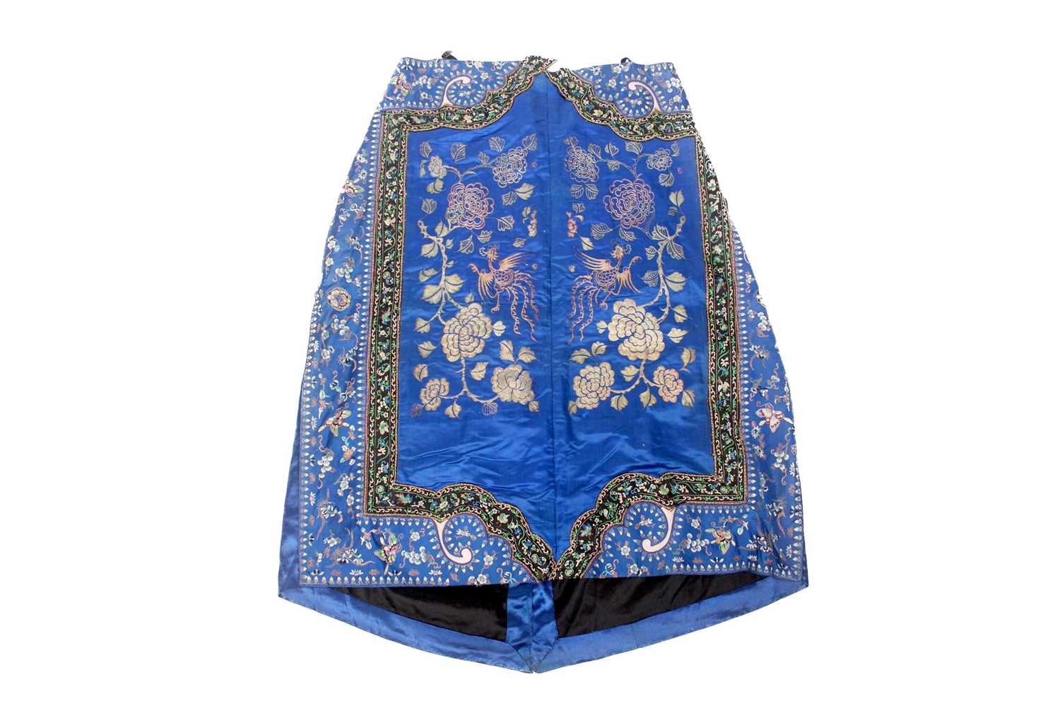 Lot 143 - A Chinese blue-ground silk embroidered lady’s...