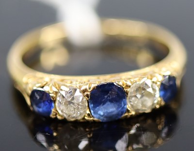 Lot 330 - A late Victorian sapphire and diamond...
