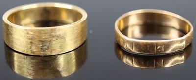 Lot 345 - A 14ct gold wedding band, size M, 4.2g;...