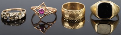 Lot 346 - Four various 9ct gold rings, to include a...
