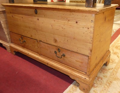 Lot 1165 - A Victorian pine hinge topped mule chest,...