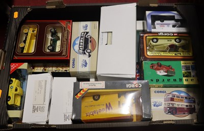 Lot 1527 - Tray containing various boxed modern issue...