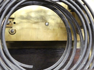 Lot 11 - An early 20th century mahogany cased bracket...