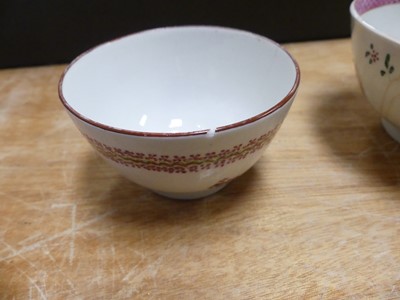 Lot 59 - A collection of Chinese ceramics to include...