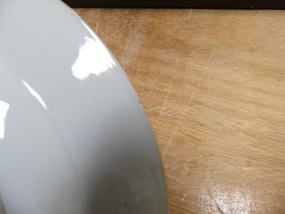 Lot 59 - A collection of Chinese ceramics to include...