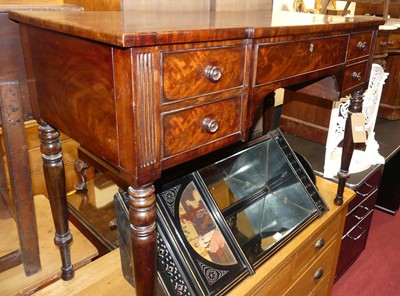 Lot 1413 - An early Victorian mahogany and flame mahogany...