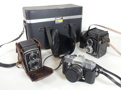 Lot 529 - A Franke & Heidecke Rolleiflex twin lens...
