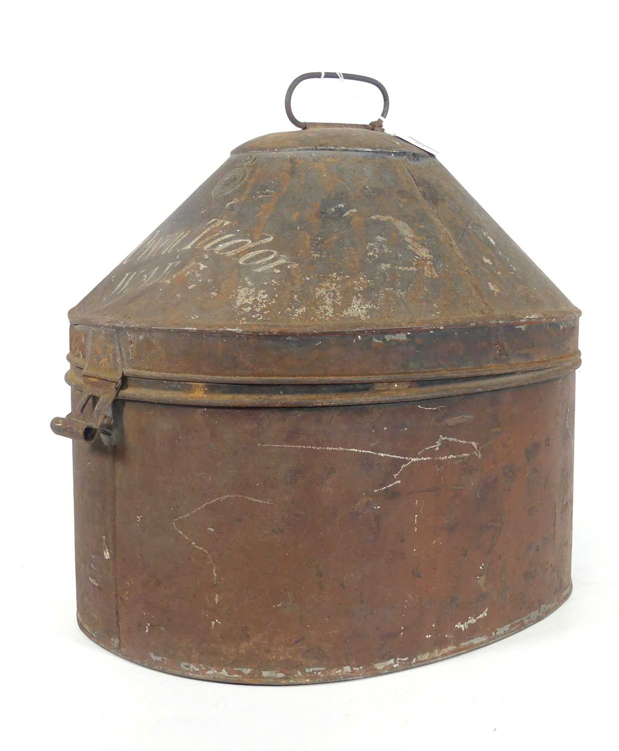 Lot 81 - A 19th century Toleware hat box, bearing a...