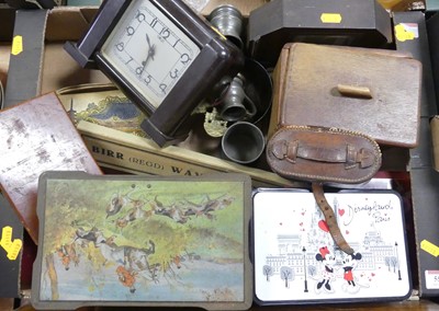 Lot 554 - A collection of items, to include an Art Deco...