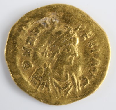 Lot 3120 - Roman Imperial Coinage, Zeno (474-491), gold...