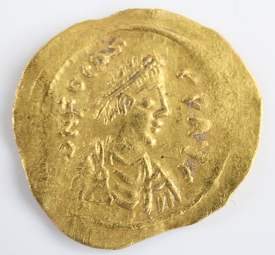 Lot 3122 - Byzantine Empire, Phocas (602-610) gold...