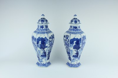 Lot 167 - A pair of Chinese blue and white hexagonal...