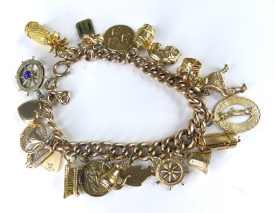 Lot 2530 - A 9ct yellow gold graduated hollow curb link...