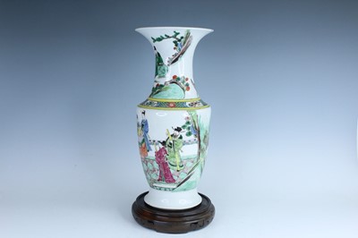 Lot 179 - A Chinese famille verte yenyen vase, Qing...
