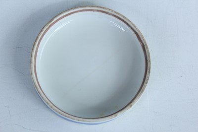 Lot 162 - A small Chinese blue and white ‘figural’ box...