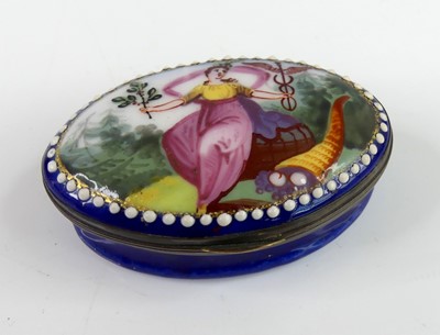Lot 2322 - A South Staffordshire enamel patch box, of...