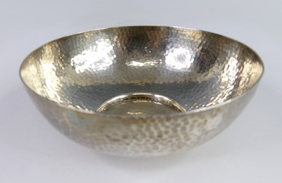 Lot 115 - An Art Deco hammered silver bowl, maker Barker...