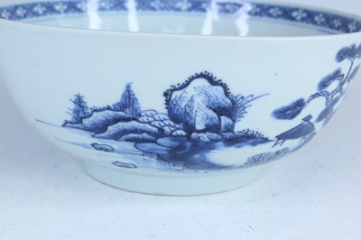 Lot 3 - A Chinese blue and white bowl, Qing Dynasty,...