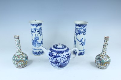 Lot 228 - A group of five Chinese porcelain wares, 18th...
