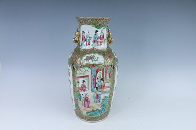 Lot 221 - A Chinese Canton enamelled vase, Qing Dynasty,...