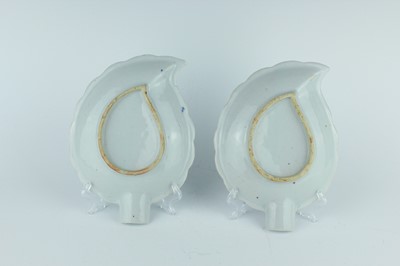 Lot 9 - A pair of Chinese blue and white leaf-shaped...