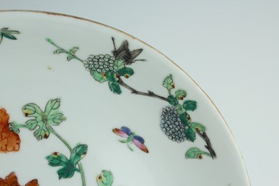 Lot 187 - A pair of Chinese famille rose ‘cricket’...