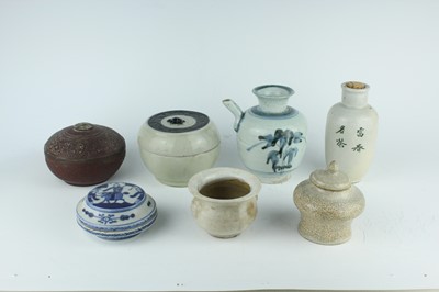 Lot 229 - A group of seven Chinese and Japanese wares,...