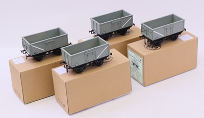 Lot 199 - Four 0-gauge WJVintage (made by ETS) 16-ton BR...