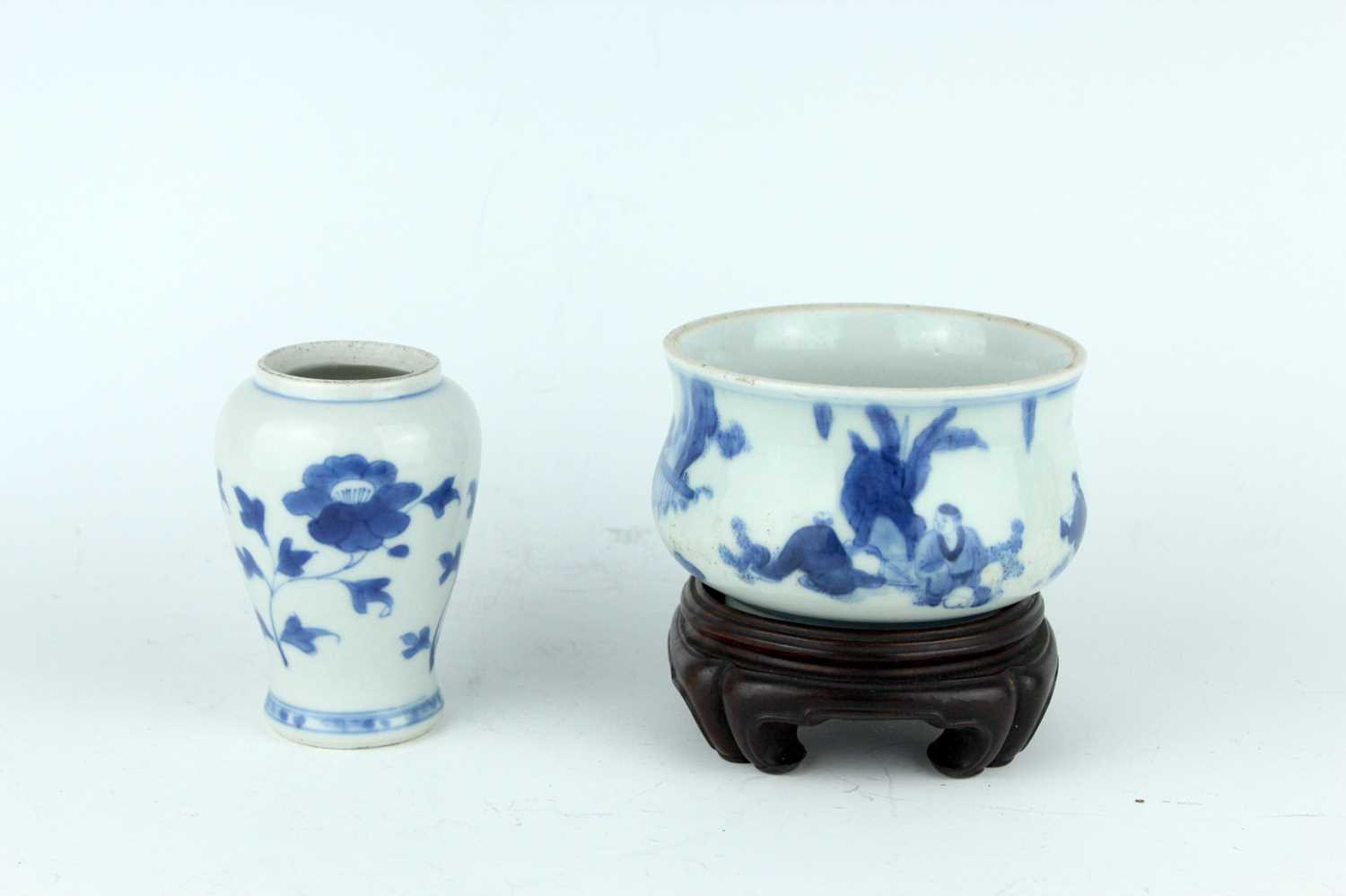 Lot 18 - A Chinese blue and white porcelain censer and...
