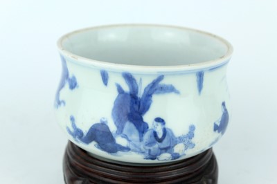 Lot 18 - A Chinese blue and white porcelain censer and...