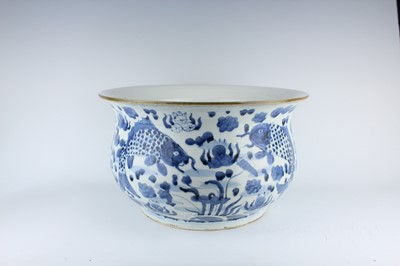 Lot 173 - A large Chinese blue and white fish bowl, 20th...