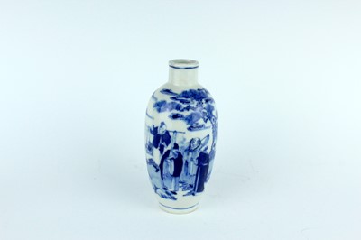 Lot 6 - A small Chinese blue and white bottle vase,...
