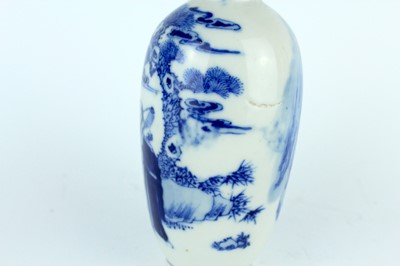 Lot 6 - A small Chinese blue and white bottle vase,...