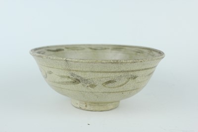 Lot 115 - Five Chinese bowls and a saucer, Yuan to early...